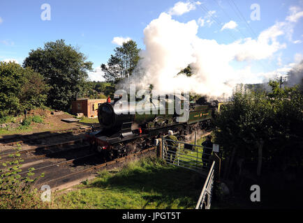 "Stadt Truro" Abfahrt Arley Station mit einer Stadt Kidderminster - Bridgnorth Service. Stockfoto