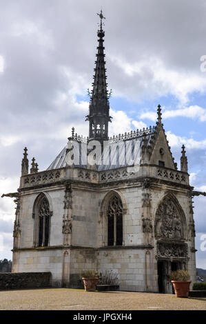 Die Kapelle von Saint-Hubert in Château d'Amboise, in Frankreich, wo Leonardo da Vinci begraben wurde. Stockfoto