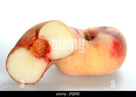 Chinesische flache Pfirsiche, Weinberg-Pfirsiche, (Prunus Persica var. Platycarpa) Stockfoto