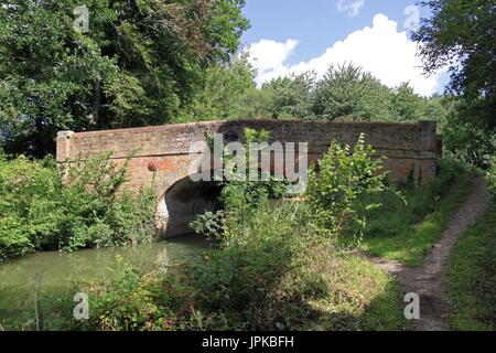 Schmiede-Brücke, Basingstoke Canal, Dogmersfield, in der Nähe von Flotte, Hart Bezirk, Hampshire, England, Großbritannien, Deutschland, UK, Europa Stockfoto