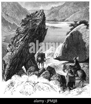 1870: die Gap of Dunloe (von Irisch: Dún Lóich, d. h. "Lóich Hochburg", auch bekannt als Bearna eine Choimín Bedeutung "Lücke von der Allmende") ist eine schmale Passstraße. Befindet sich zwischen MacGillycuddys riecht nach (west) und Purple Mountain im Killarney National Park in den Ring of Kerry, County Kerry, Irland. Stockfoto