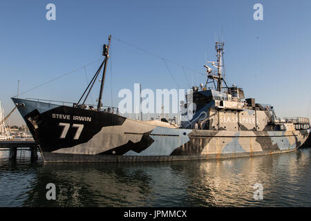 Sea Shepherd Schiff Steve Irwin In Freemantle Hafen Perth Western Australia Vorbereitung Fur Eine Reise In Die Antarktis Japanische Walfang Schiffe Abzufangen Helikopter Landeplatz Dezember 2009 Stockfotografie Alamy