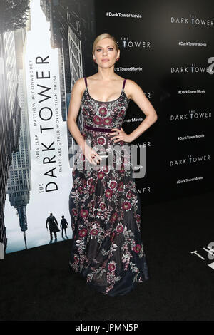 NEW YORK-JUL-31: Katheryn Winnick besucht "The Dark Tower" special screening im Museum of Modern Art am 31. Juli 2017 in New York City. Stockfoto