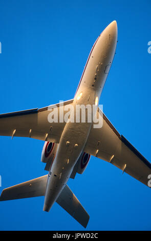 Dassault Falcon 50 fliegen Stockfoto