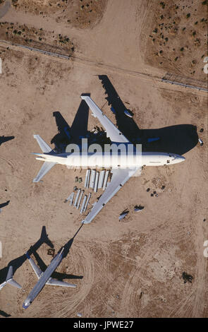 Boeing 747 in Wüste-Lagerung geparkt Stockfoto