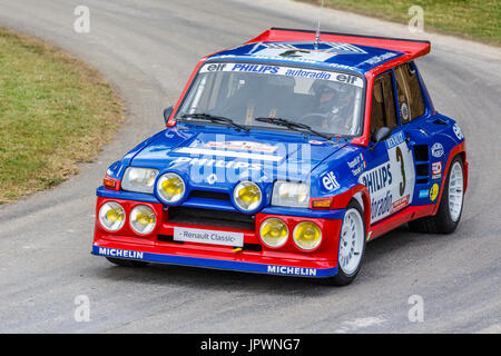 1985-Renault 5 Maxi Turbo-Rallye-Auto mit Fahrer Jean Ragnotti auf die 2017 Goodwood Festival of Speed, Sussex, UK. Stockfoto