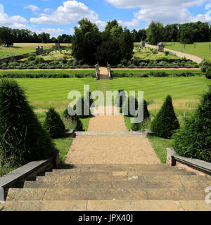 Blick über Easton Walled Gardens, Easton-Dorf in der Nähe von Grantham, Lincolnshire, England, UK Stockfoto