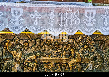 Metall-Skulptur In Kirche der Heiligen Katharina von Alexandrien, Taormina, Italien Stockfoto