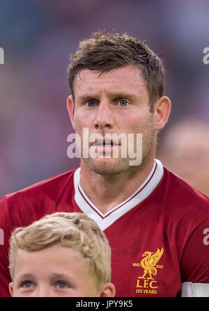 München, Deutschland. 2. August 2017. James Milner (Liverpool) Fußball: Audi Cup 2017 Final match zwischen Liverpool FC 1 (4-5) 1 Atletico de Madrid in der Allianz Arena in München. Bildnachweis: Maurizio Borsari/AFLO/Alamy Live-Nachrichten Stockfoto