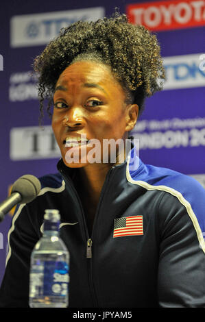 London, UK.  3. August 2017. Tianna Bartoletta, 2016 Olympic und 2015 Weitsprung-Weltmeister auf einer Pressekonferenz für die Mitglieder des Team USA im London Stadium vor der IAAF Weltmeisterschaften London 2017, die offiziell am 4. August beginnen. Bildnachweis: Stephen Chung / Alamy Live News Stockfoto