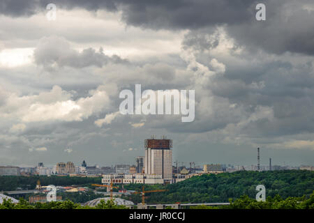 Die Aussicht vom Sperlingsbergen an der russischen Akademie der Wissenschaften. Moskau Stockfoto