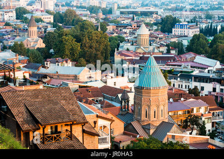 Tiflis, die Hauptstadt und die grösste Stadt in Georgia, mit zahlreichen Kirchen, Tiflis, Georgien Stockfoto