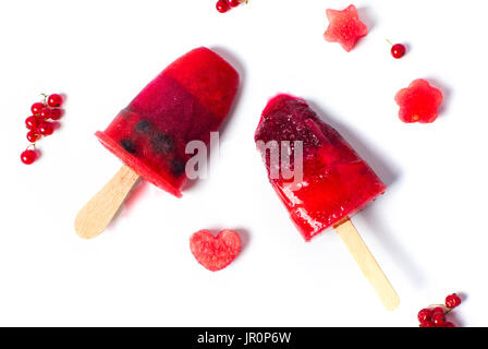 Hausgemachte Wassermelone Frucht Eis am Stiel-Eis isoliert Stockfoto