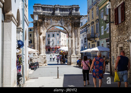 Stadtzentrum von Pula, Kroatien Stockfoto