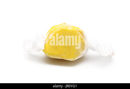 Salzwasser Taffy isoliert auf weißem Hintergrund Stockfoto