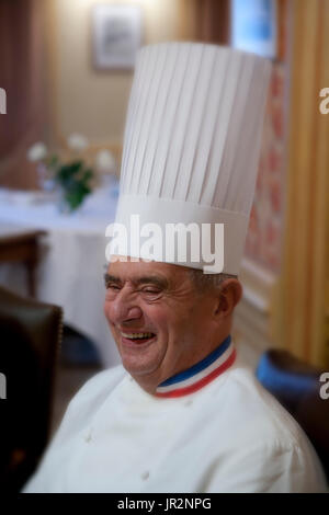 Europa/Frankreich/Rhône-Alpes/Lyon/Collonges-au-Mont d ' or/Restaurant Paul Bocuse. Trois Étoiles Michelin. Paul Bocuse Stockfoto