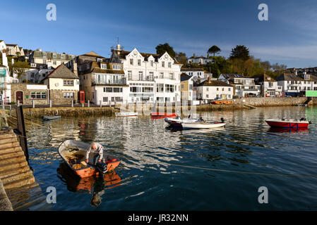 Boote im St Mawes Fischerhafen Cornwall England UK Stockfoto