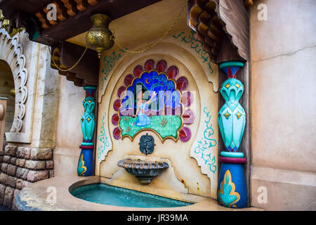 CHIBA, JAPAN: Jasmin Brunnen in der Arabischen Küste Attraktion, in Tokyo Disneysea in Urayasu, Chiba, Japan. Stockfoto