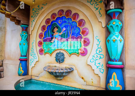 CHIBA, JAPAN: Jasmin Brunnen in der Arabischen Küste Attraktion, in Tokyo Disneysea in Urayasu, Chiba, Japan. Stockfoto