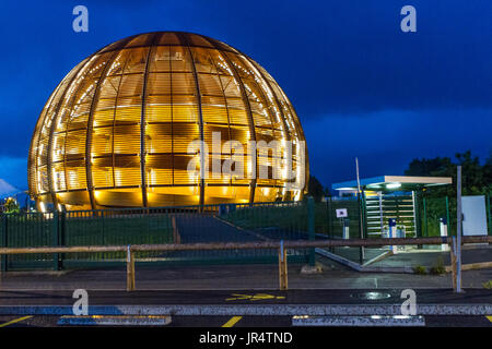 Genf, Schweiz - 8. Juni 2016: Test The Globe of Science & Innovation im Forschungszentrum CERN, Heimat des Large Hadron Collider (LHC), Buld für theo Stockfoto