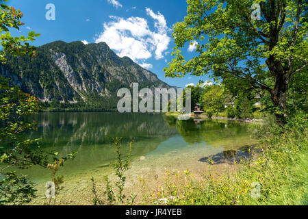 Hallstätter See Bei Bad Goisern, Salzkammergut, Oberösterreich, Österreich |   Hallstätter See sehen in der Nähe von Bad Goisern, Salzkammergut Region, Upper Aus Stockfoto