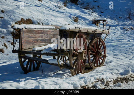 Alten Wagen von Danseys Pass Coach Inn (1862), Danseys Pass, Central Otago, Südinsel, Neuseeland Stockfoto