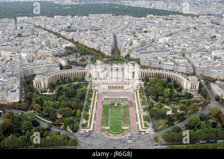 Das Trocadero, gesehen vom Eiffelturm entfernt. Stockfoto