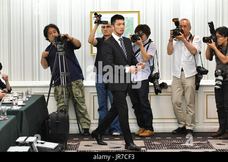 Tokio, Japan. 3. August 2017. Ryota Murata Boxen: Ryota Murata Japan besucht eine Pressekonferenz um seinen WBA-Titel im Mittelgewicht Rückkampf gegen Hassan N'Dam N'Jikam von Frankreich, die am 22. Oktober in Ryogoku Kokugikan am 3. August 2017 im Hotel Grand Palace in Tokio stattfinden wird, bekannt zu geben. Bildnachweis: Hiroaki Yamaguchi/AFLO/Alamy Live-Nachrichten Stockfoto