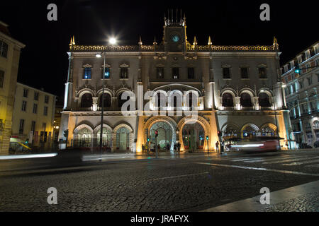 Der Bahnhof Rossio in der Nacht in Lissabon Portugal Stockfoto