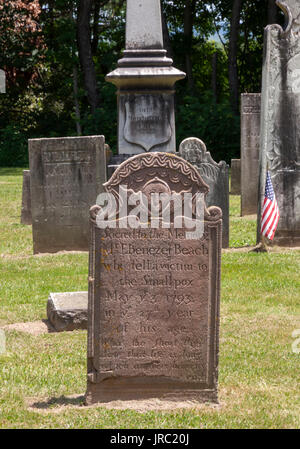 Grabstein eines männlichen Pocken Opfer im Jahr 1793 aus Sheffield, Massachusetts. Stockfoto