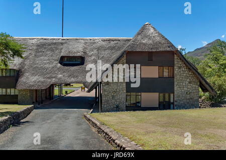 Der Eingang befindet sich in der Rest Resort at Royal Natal Park in Drakensberg Mountain, Südafrika Stockfoto