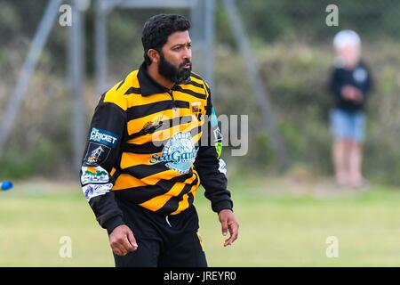 Easton, Portland, Dorset, UK.  4. August 2017.   Indischer Cricketspieler Wasim Jaffer während Portland roten Dreieck entsprechen V Zurrgurte All Stars auf dem Reforne Cricket Ground bei Easton in Dorset.  Bildnachweis: Graham Hunt/Alamy Live-Nachrichten Stockfoto