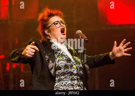 Edinburgh, UK. 5. August 2017. Der Lustgarten Ort startete sein 2017 Edinburgh Fringe Festival Programm veranstaltet von Komiker Ed spielen im Bild: Komiker, Jayde Adams Credit: Rich Dyson/Alamy Live News Stockfoto