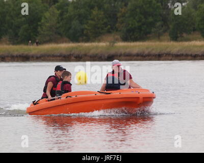 Sheerness, Kent, UK. 5. August 2017. UK-Wetter: ein sonniger Morgen auf Bartons Punkt See. Bildnachweis: James Bell/Alamy Live-Nachrichten Stockfoto