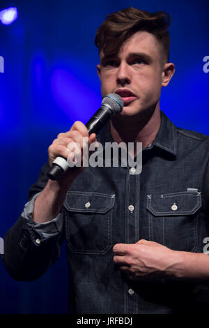 Edinburgh, Schottland. 5. August 2017. Edinburgh Fringe 2017 Pleasance Eröffnungs-Gala. Ryan Taylor Credit: Andrew Eaton/Alamy Live-Nachrichten Stockfoto