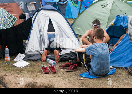 Kostrzyn nad Odra, Polen 4. August 2017 Polen Woodstock-Festival ist das größte Musikfestival in Polen. Kostrzyn zieht jedes Jahr etwa 200 Tausend Menschen. Magda Pasiewicz/Alamy Live-Nachrichten Stockfoto