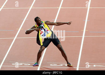 London, Großbritannien. 5. August 2017. Usain Bolt aus Jamaika Gesten nach Herren 100m Finale der IAAF Weltmeisterschaften 2017 London Stadium in London, Großbritannien, am 5. August 2017. Weltmeister 2005 Justin Gatlin inszeniert bei weitem die größte Überraschung der WM London, als er Titelverteidiger Usain Bolt zu den WM-Titel am Samstag eingefasst. Bolzen, läuft seine letzten Weltmeisterschaften beendet mit einer Bronzemedaille. Bildnachweis: Luo Huanhuan/Xinhua/Alamy Live-Nachrichten Stockfoto