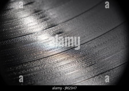 Nahaufnahme von einer Schallplatte auf dem Plattenteller. Vintage themed Stockfoto