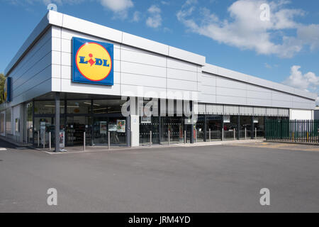 Lidl Stiftung & Co.KG (ehemals Schwarz Unternehmenstreuhand KG ist eine deutsche globalen Rabatt wunde Wincanton Somerset Shop Stockfoto