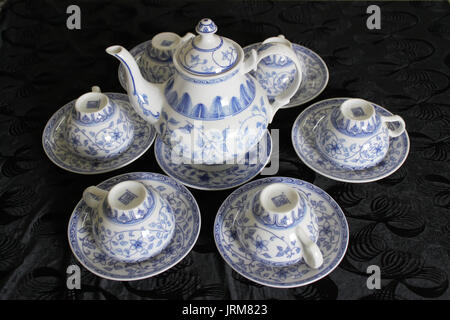 Stock Bild der Schale und Kaffee drücken Sie Stockfoto