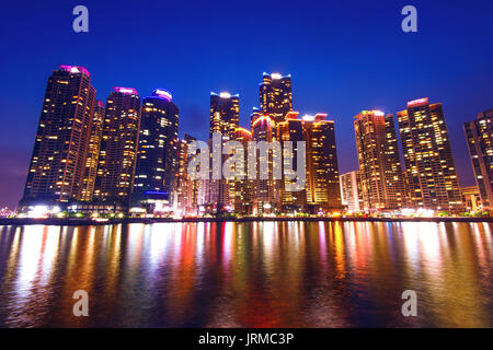 Stadtbild in Busan, Südkorea Skyline. Stockfoto