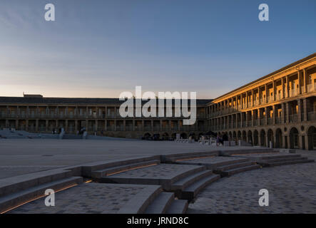 Das wunderschön renovierte Piece Hall in Halifax, West Yorkshire Stockfoto