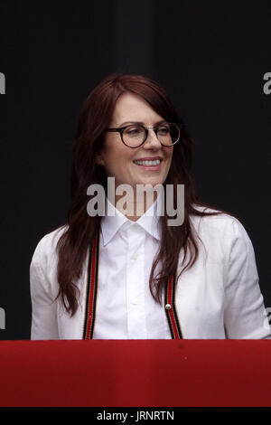 Universal City, CA, USA. 2. August 2017. LOS ANGELES - AUG 2: Megan Mullally an '' Willen & Gnade '' Start der Produktion Kick-Off-Veranstaltung in den Universal Studios am 2. August 2017 in Universal City, CA Credit: Kay Blake/ZUMA Draht/Alamy Live-Nachrichten Stockfoto