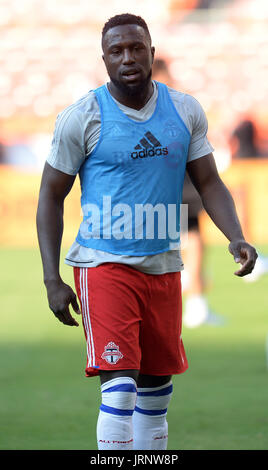 Washington, DC, USA. 5. August 2017. 20170805 - Toronto FC vorwärts JOZY ALTIDORE (17) wärmt vor einem MLS-Spiel gegen D.C. United im RFK Stadium in Washington. Bildnachweis: Chuck Myers/ZUMA Draht/Alamy Live-Nachrichten Stockfoto