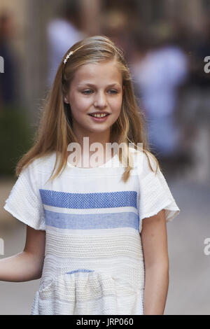 Soller, Balearen, Spanien. 6. August 2017. Leonor Kronprinzessin besuchen die Miro-Ausstellung können Prunera Museum in Soller auf 6. August 2017 in Balearische Inseln, Spanien-Credit: Jack Abuin/ZUMA Draht/Alamy Live News Stockfoto