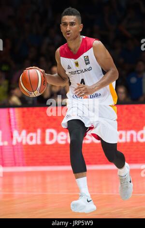 Erfurt, Deutschland. 5. August 2017. Deutschlands Maodo Lo in Aktion während der internationalen Basketball-Match zwischen Deutschland und Belgien in Erfurt, Deutschland, 5. August 2017. Foto: Sebastian Kahnert/Dpa-Zentralbild/Dpa/Alamy Live News Stockfoto