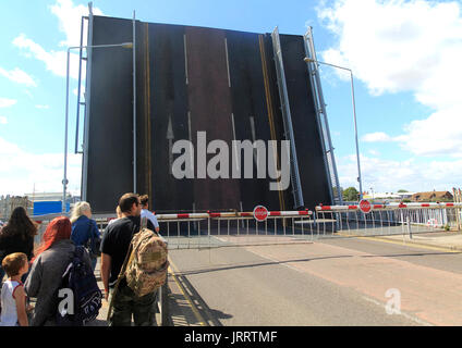 Klappbrücke, Lowestoft, Suffolk, England, Großbritannien Stockfoto