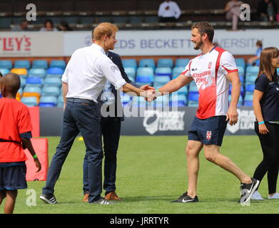 Prinz Harry besucht das Sky versuchen Rugby League Festival in Headingley Carnegie Stadium.  Mitwirkende: Prinz Harry Where: Leeds, Vereinigtes Königreich bei: Kredit-6. Juli 2017: John Rainford/WENN.com Stockfoto