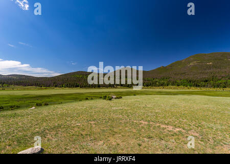 Trail Ridge Road ist der Name für eine Ausdehnung der US-Highway 34, fährt im Rocky Mountain National Park von Estes Park, Colorado im Osten zu Gra Stockfoto