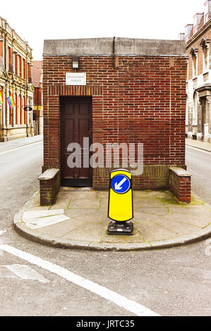 Öffentliche Toilettenblock in der Mitte des Rumpfes Stockfoto